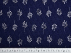 Steppjersey B�ume, ecrue auf dunkelblau