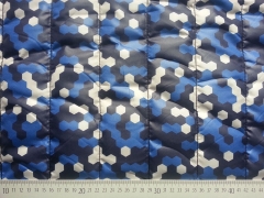 RESTST�CK 148 cm Stepper Jackenstoff Wabenmuster - blau/taupe