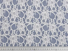 Spitze Blumen Meterware, creme