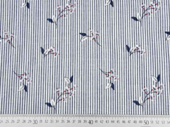 Seersucker Baumwollstoff Streifen Blumen, blaugrau wei�