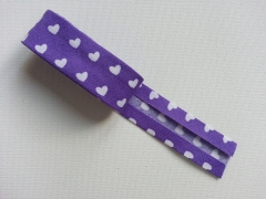 Schr�gband Herzen als 2m-St�ck, lila-weiss