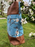 Dekostoff Kirschbl�ten Zweige, rauchblau