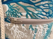 Dekostoff Leinenlook Seesterne Korallen Muscheln, blau natur