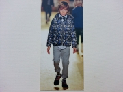 RESTST�CK 148 cm Stepper Jackenstoff Wabenmuster - blau/taupe