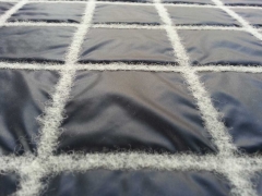 Steppstoff mit Wollfutter Quadrate, nachtblau