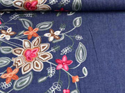 Jeansstoff Stickerei Bord�re Blumen, dunkelblau