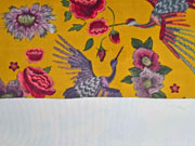 Dekosamt Velourstoff Blumen Kraniche, rot ocker