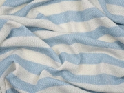 Glitzer Strickstoff Streifen 2 cm, hellblau wei�