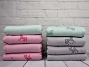 Sweat Alpenfleece Rehe, hellgrau