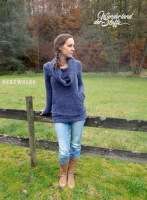 gerippter Strick mit leichten Fransen, blau