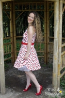 RESTST�CK 30 cm Jersey Kirschen, rot auf weiss