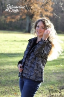 Edles Pelzimitat mit Struktur, silbergrau