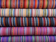 Mexiko Stoff Streifen & Borten, rot blau rosa