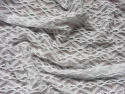 Leicht transparenter Jersey mit Rauten - wei�