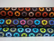 RESTST�CK 27 cm Sweatstoff Sterne im Kreis - t�rkis/bunt auf dunkelblau